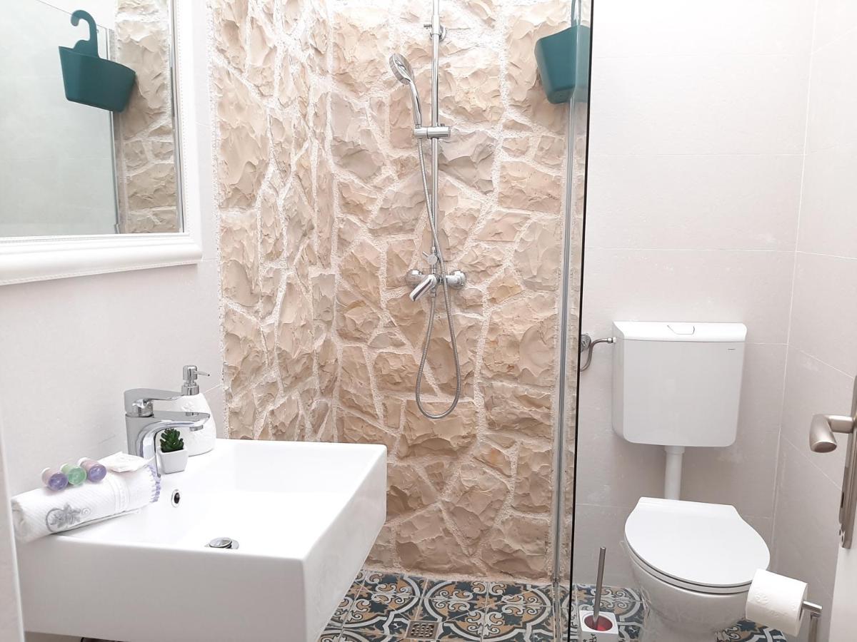 شقة Holiday Beach House Grebaštica المظهر الخارجي الصورة