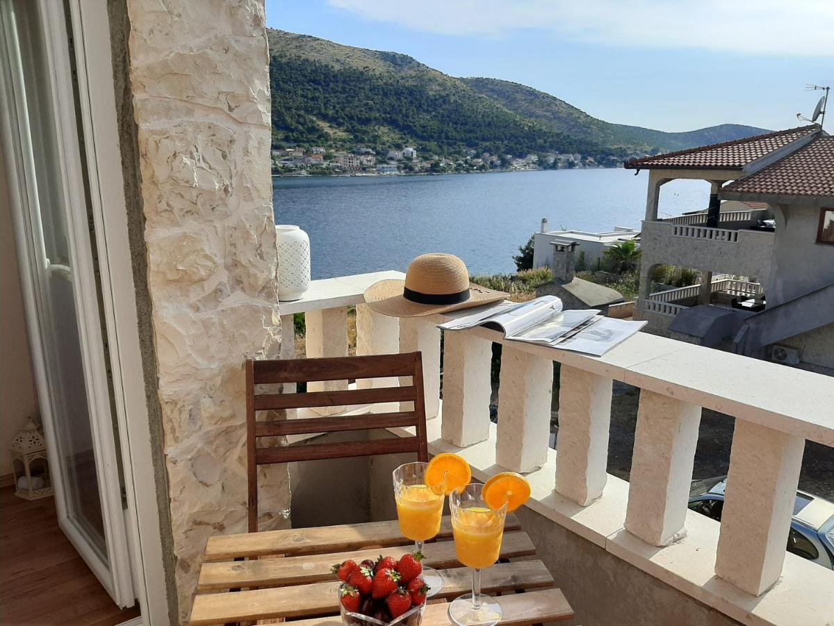 شقة Holiday Beach House Grebaštica المظهر الخارجي الصورة