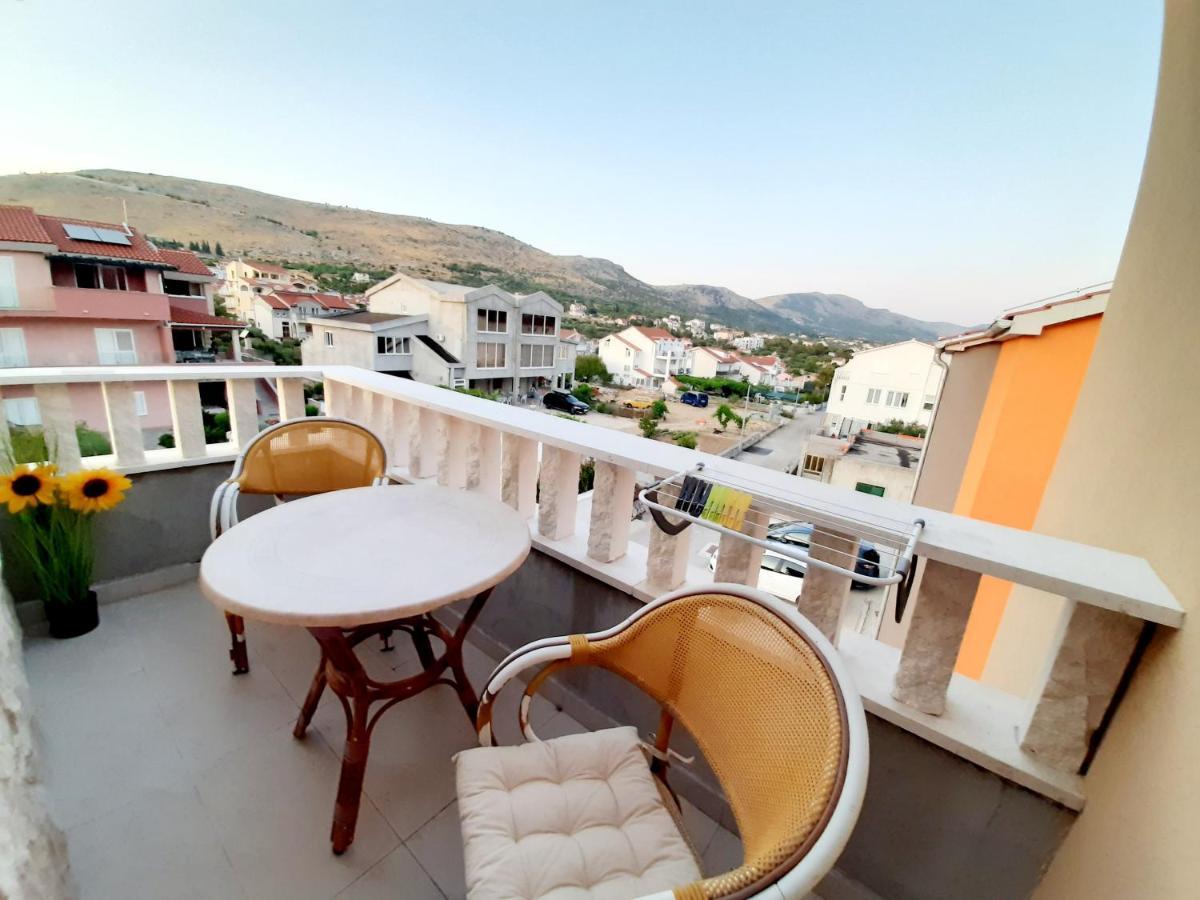 شقة Holiday Beach House Grebaštica المظهر الخارجي الصورة