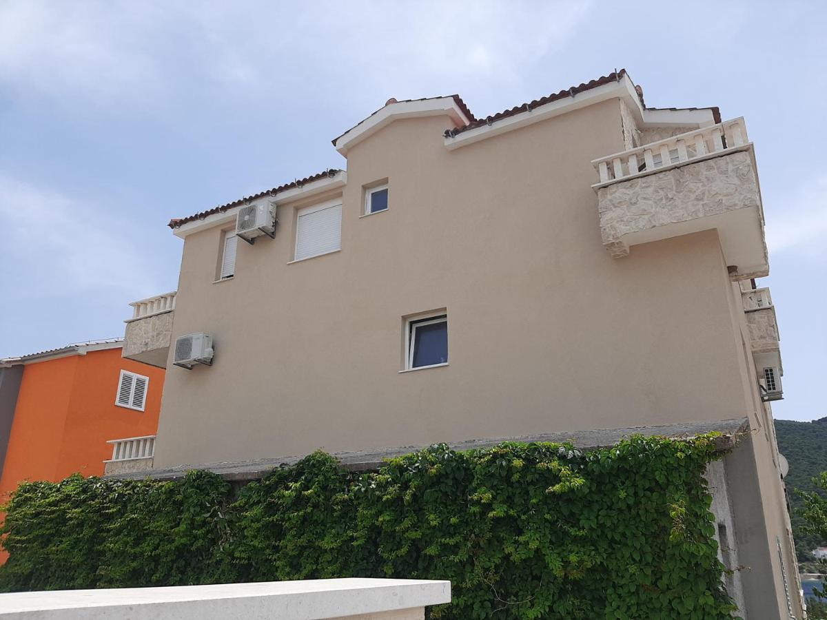 شقة Holiday Beach House Grebaštica المظهر الخارجي الصورة