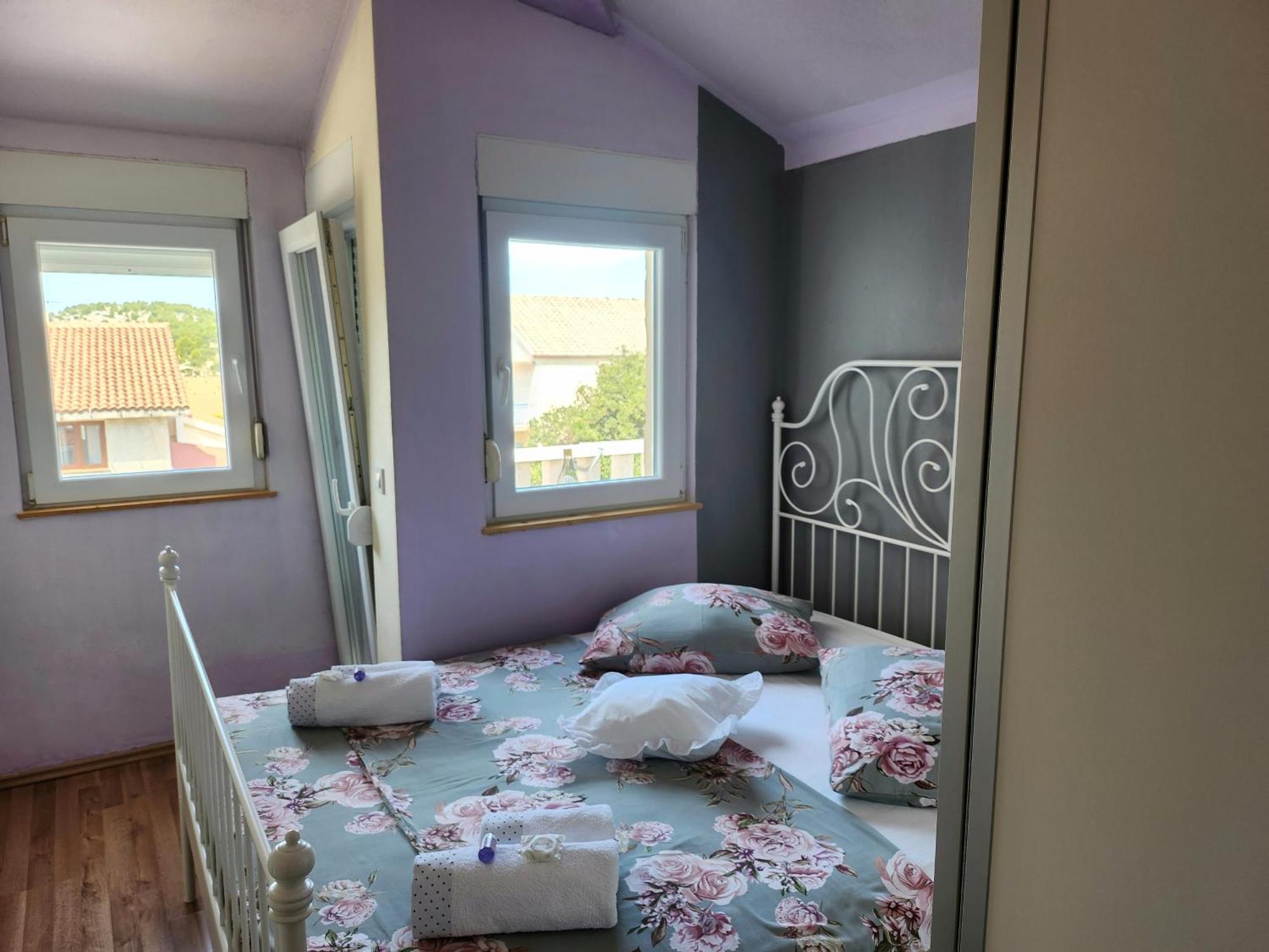 شقة Holiday Beach House Grebaštica المظهر الخارجي الصورة